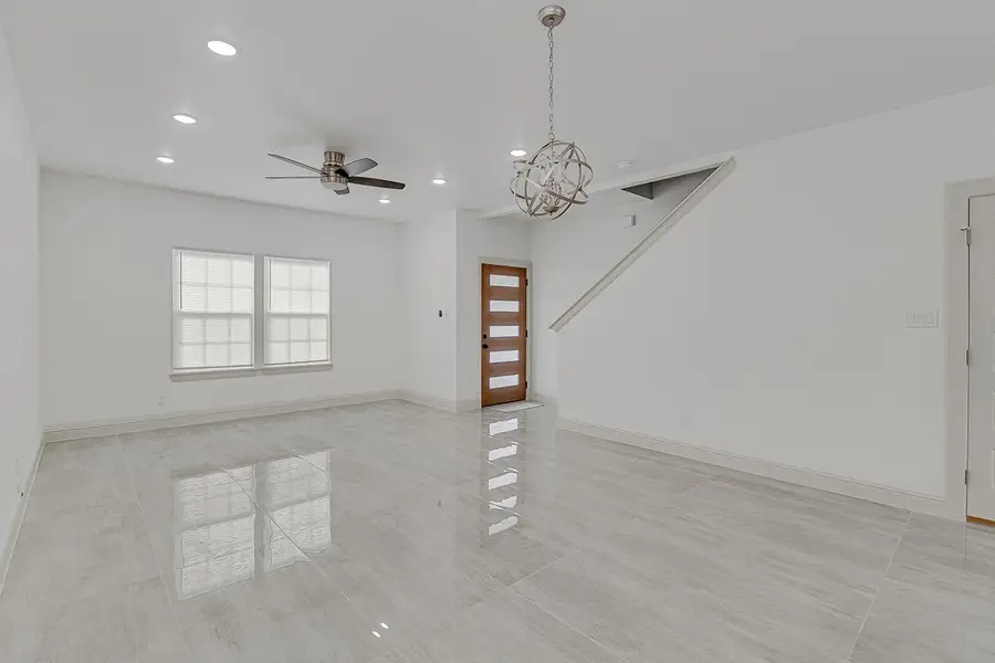 3155 N Glen Garden Drive N #3155, Fort Worth, TX 76119 - Image #3