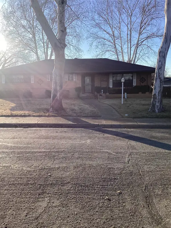 6945 Clearglen Drive, Dallas, TX 75232