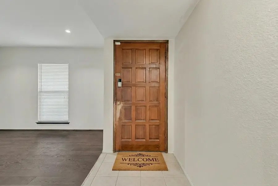 8515 Baumgarten Drive, Dallas, TX 75228 - #2