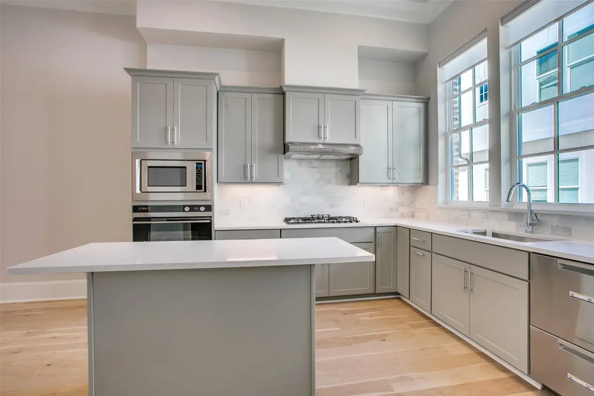 4639 New Water Lane, Dallas, TX 75219 - Image #1