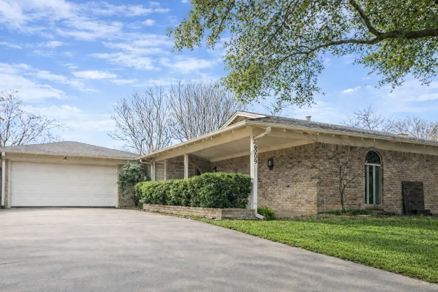 6209 Trail Lake Drive, Fort Worth, TX 76133 - #2