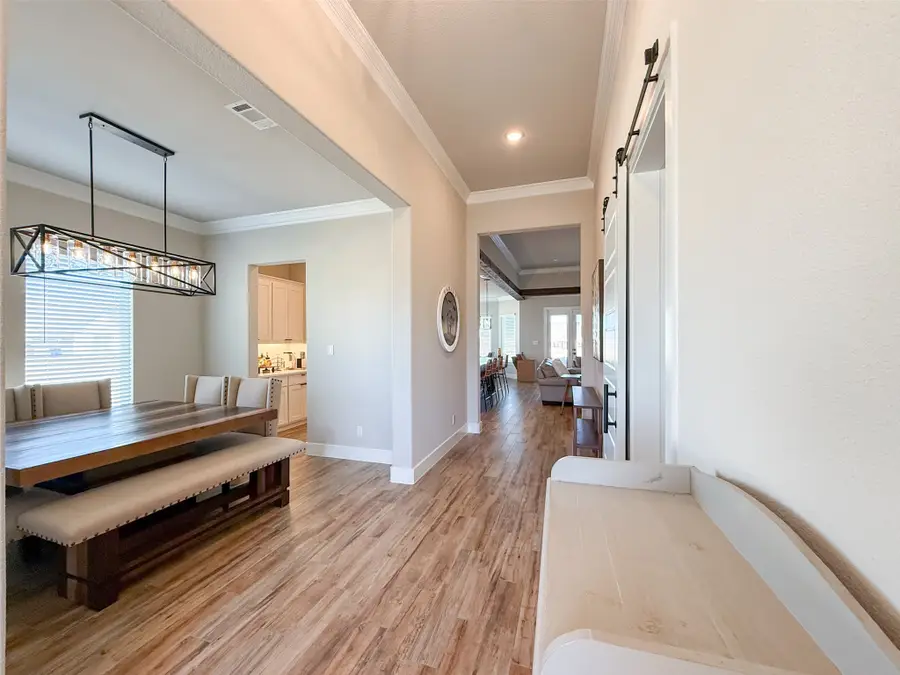 12116 Magma Court, Krum, TX 76249 - Image #3