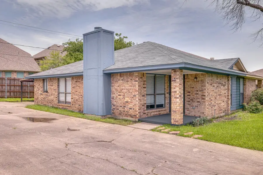 6821 Sierra Drive, North Richland Hills, TX 76180 - #2