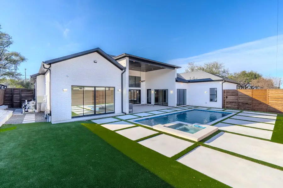 11232 Hillcrest Road, Dallas, TX 75230 - Image #3