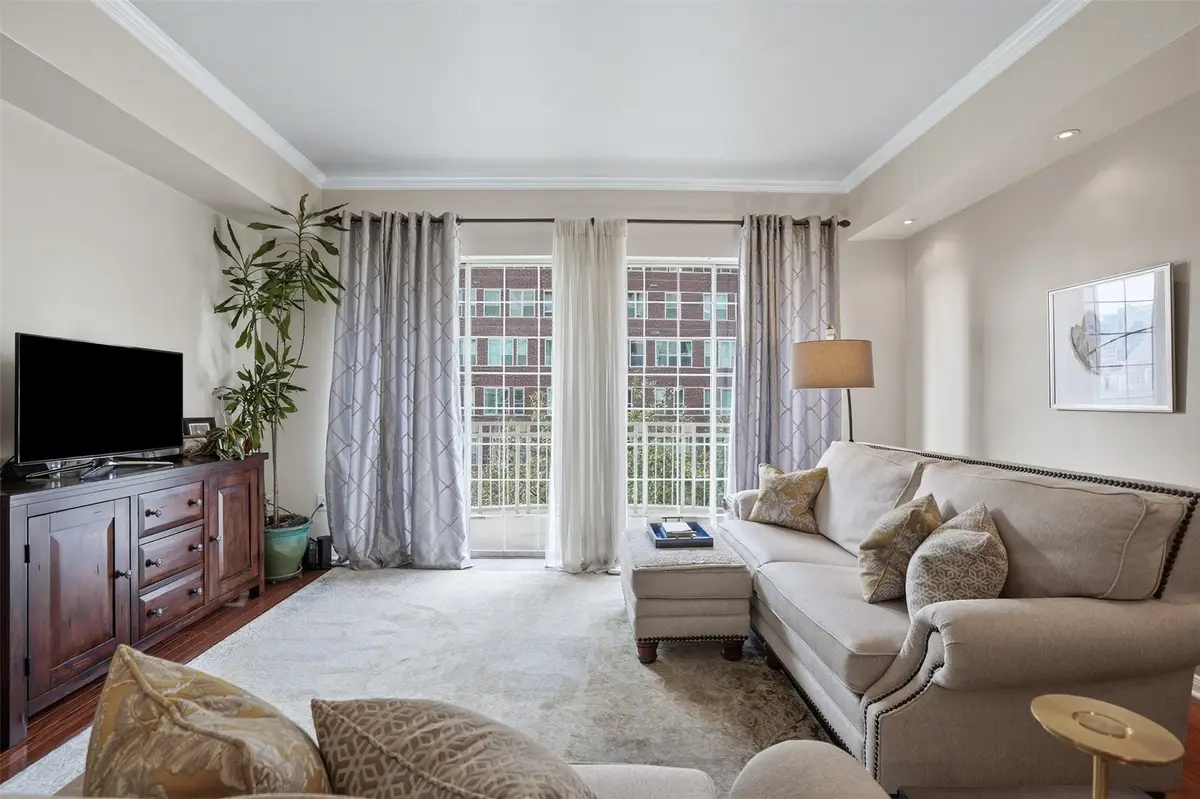 3225 Turtle Creek Boulevard #318, Dallas, TX 75219 - Image #1