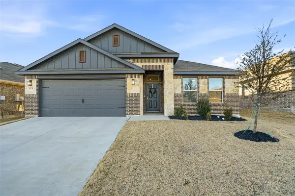 9328 Martinique Lane, Fort Worth, TX 76123