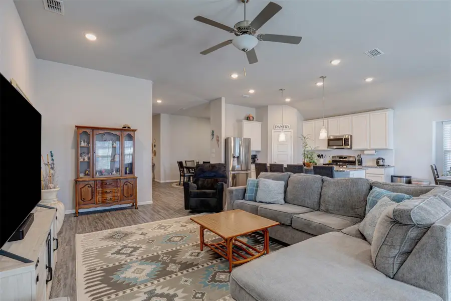 8948 Bronze Meadow Drive, Fort Worth, TX 76131 - #3