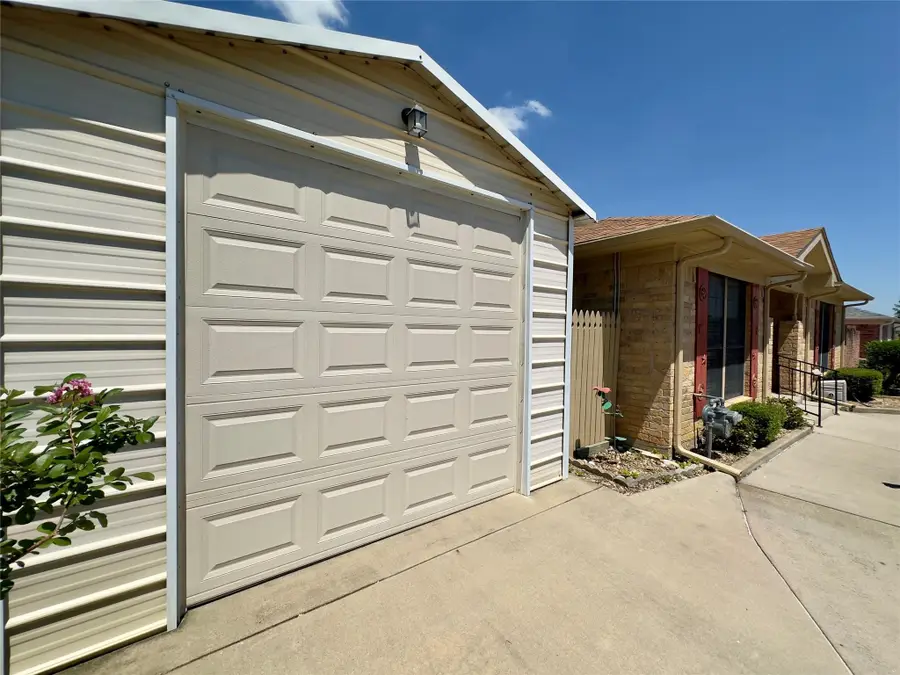 1413 Hickorywood Street, Sulphur Springs, TX 75482 - #3