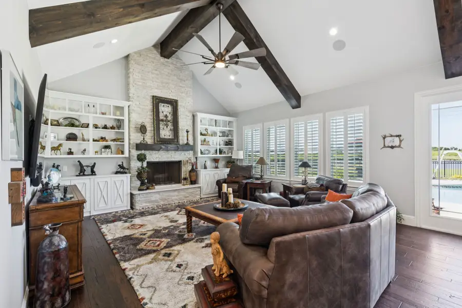 6718 Eastview Drive, Sachse, TX 75048 - Image #2