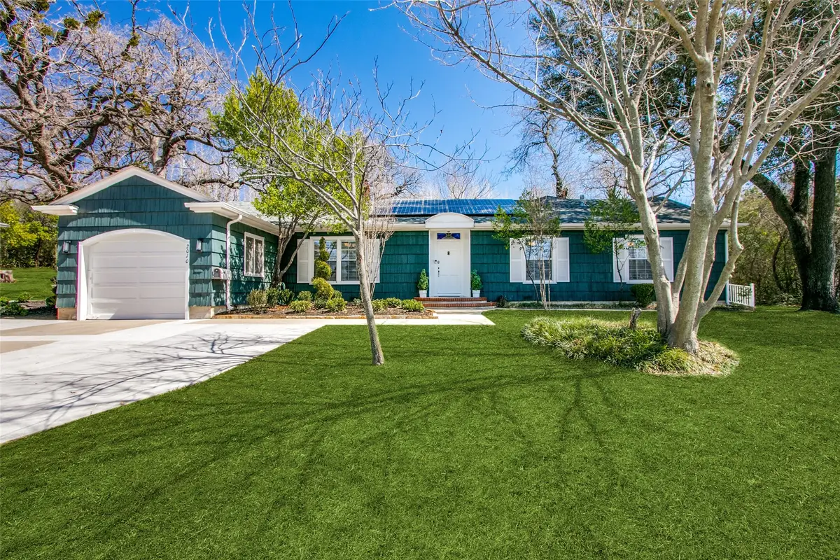 2010 N Locust Street, Denton, TX 76209 - Image #1