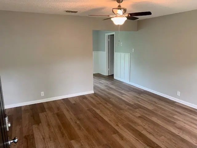 606 N Spencer Street, Lacy Lakeview, TX 76705 - #3