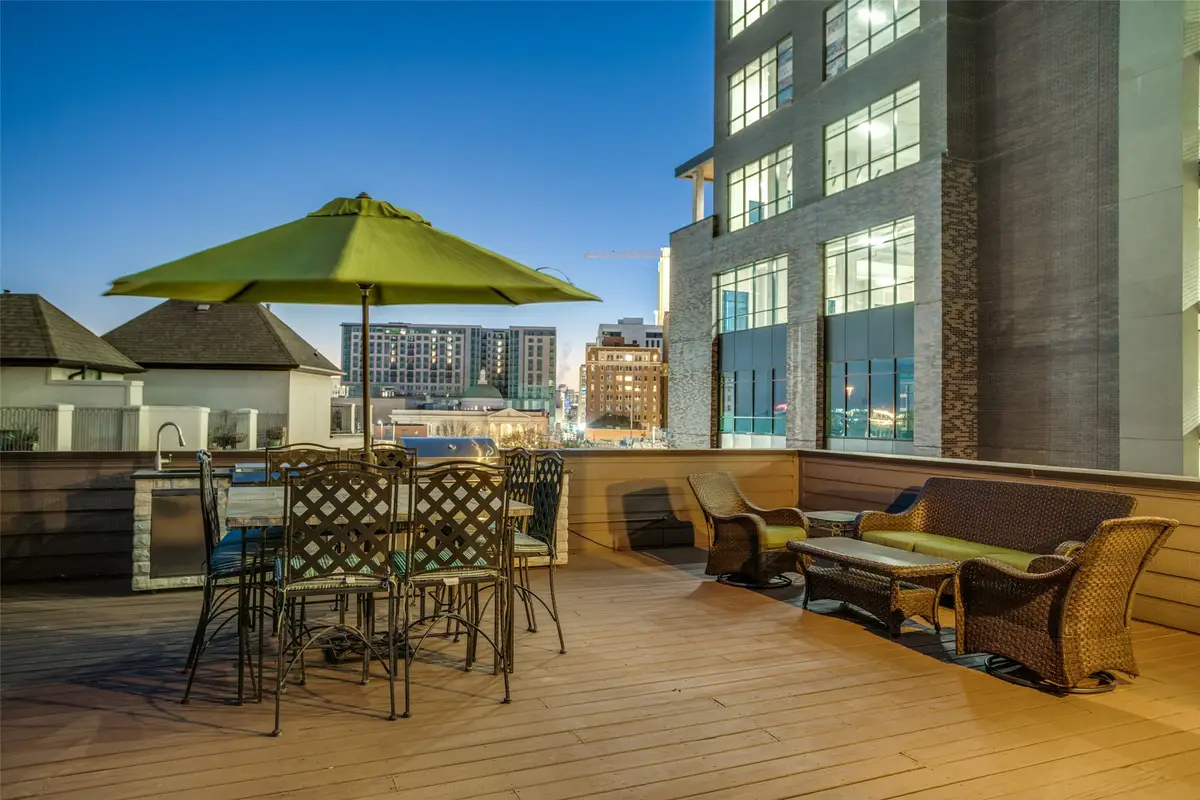 2111 Albany Street, Dallas, TX 75201 - #1