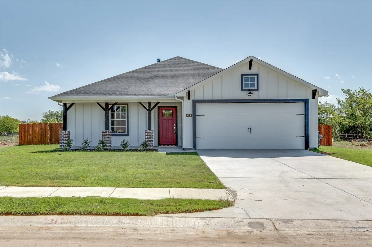 605 Finlee Way, Tioga, TX 76271 - #1