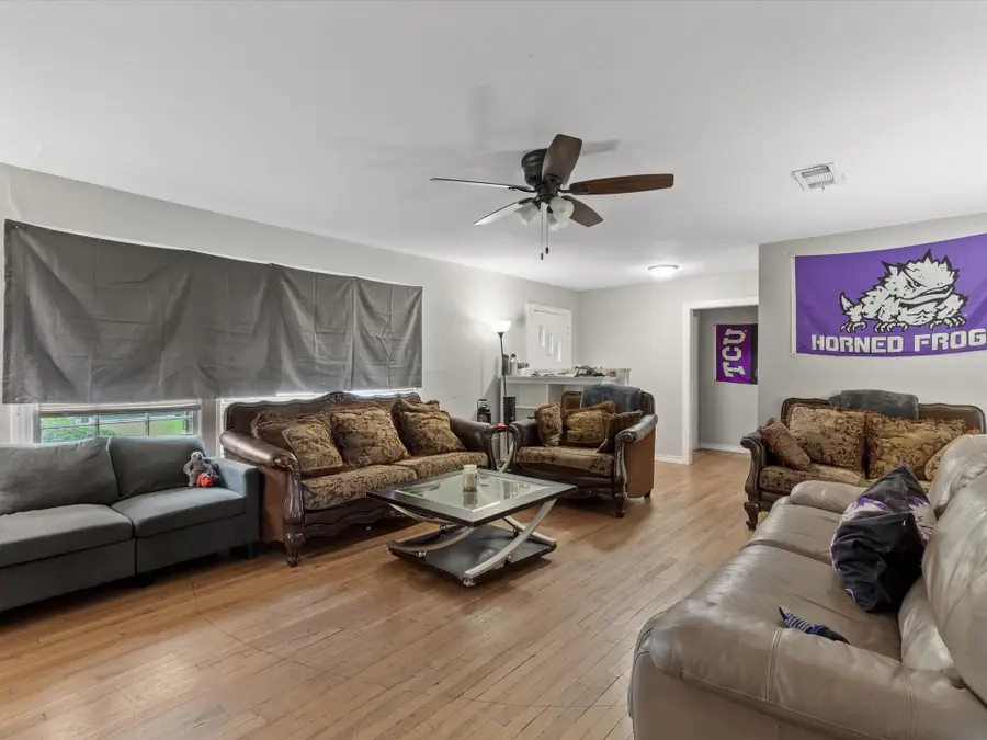 4016 Acacia Street, Fort Worth, TX 76109 - Image #2