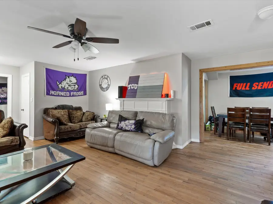 4016 Acacia Street, Fort Worth, TX 76109 - Image #3