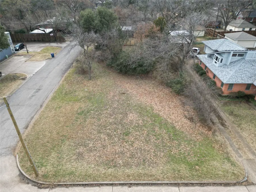 2002 Atlantic Street, Dallas, TX 75208 - Image #2