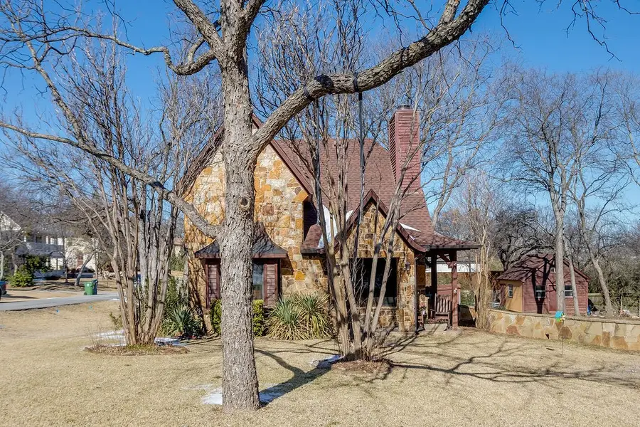 401 Denton Street E, Argyle, TX 76226 - Image #2