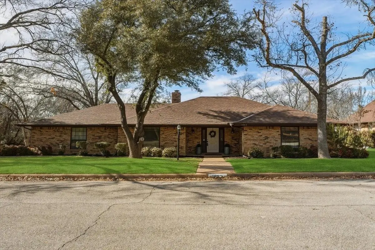 1662 Watson Road, Fort Worth, TX 76103 - Image #1
