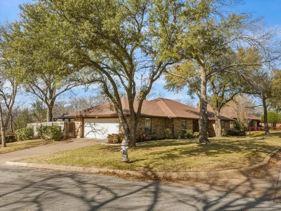 1662 Watson Road, Fort Worth, TX 76103 - Image #3