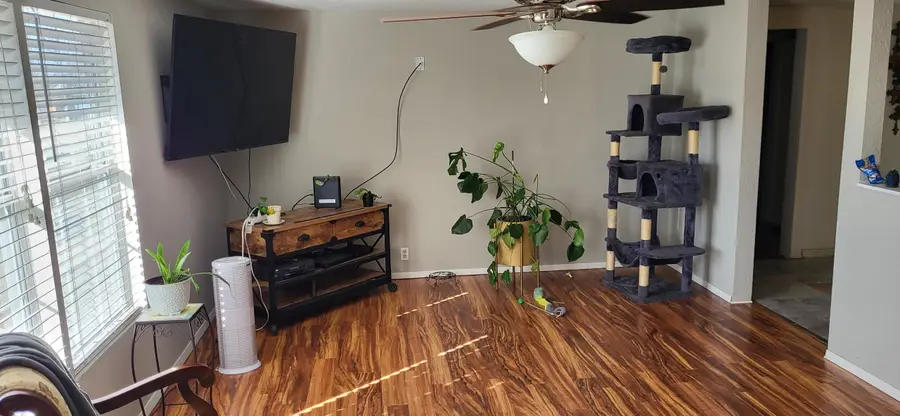 417 Putman Street, Sulphur Springs, TX 75482 - Image #3