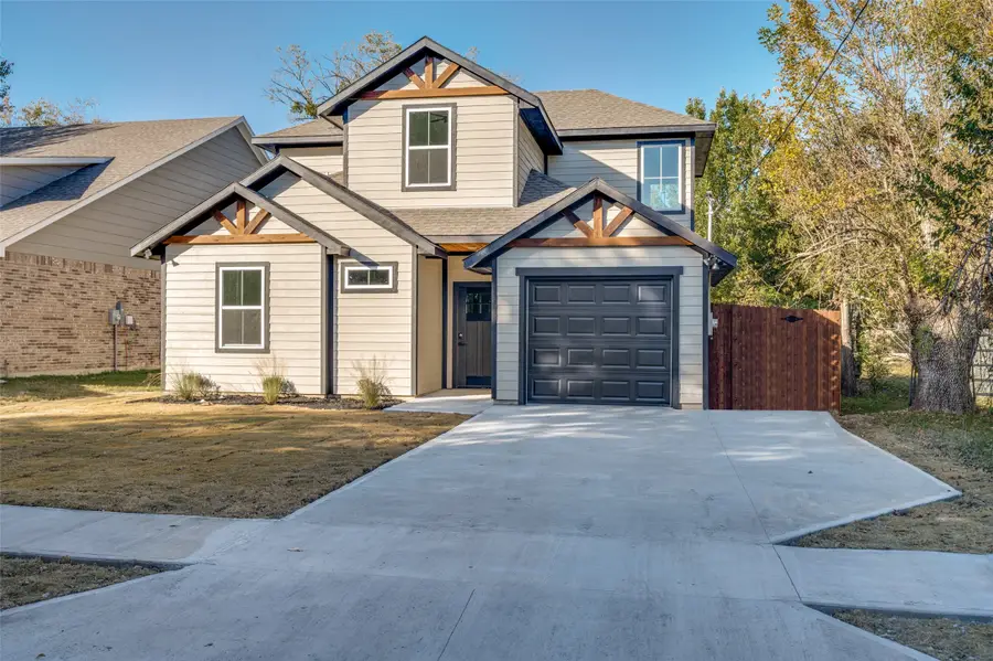 1013 Murphy Street, Gainesville, TX 76240 - #2