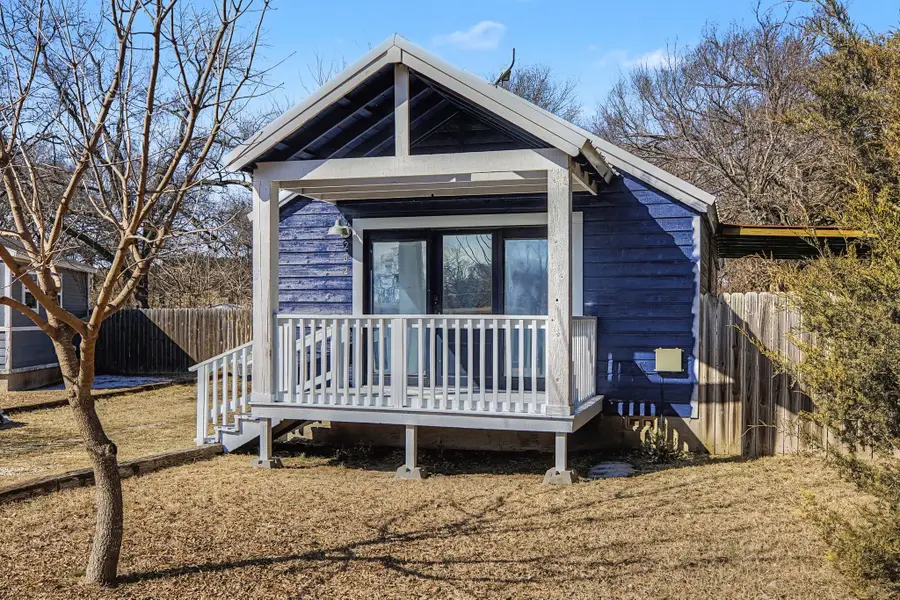 232 Spring Valley Circle, Azle, TX 76020 - #2