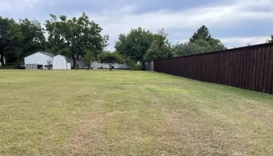 4518 Lakecrest Drive, The Colony, TX 75056 - Image #3