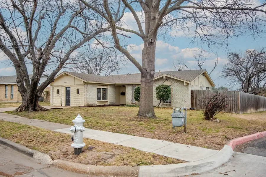 1833 Mill Pond Road, Garland, TX 75044 - #3