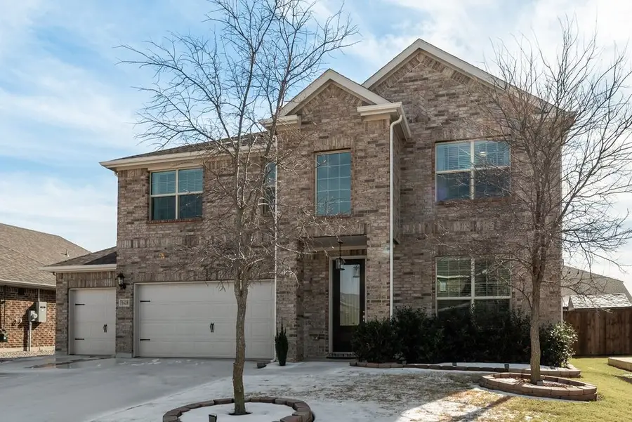 1620 Berry Ridge Trail, Aubrey, TX 76227 - Image #3