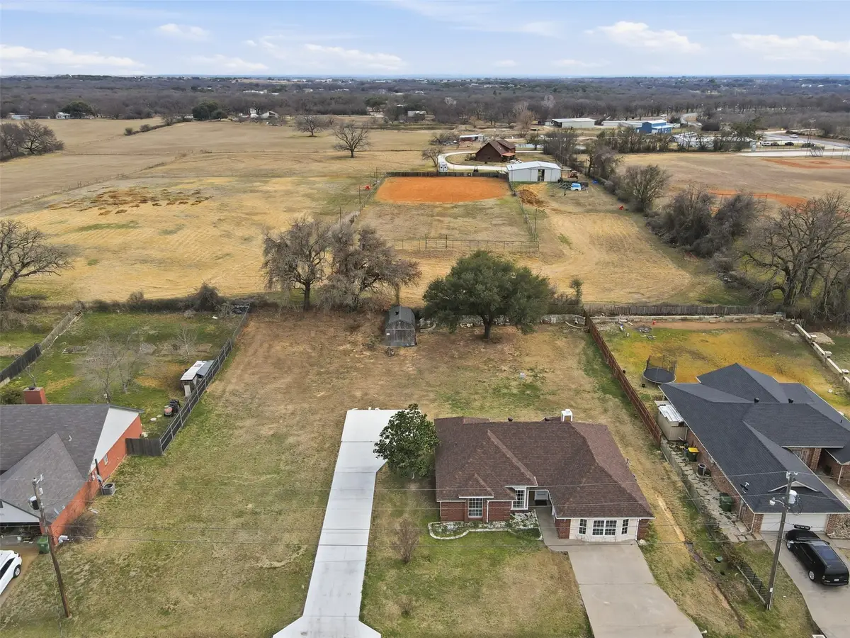 3917 Country Meadows Circle, Granbury, TX 76049 - #1