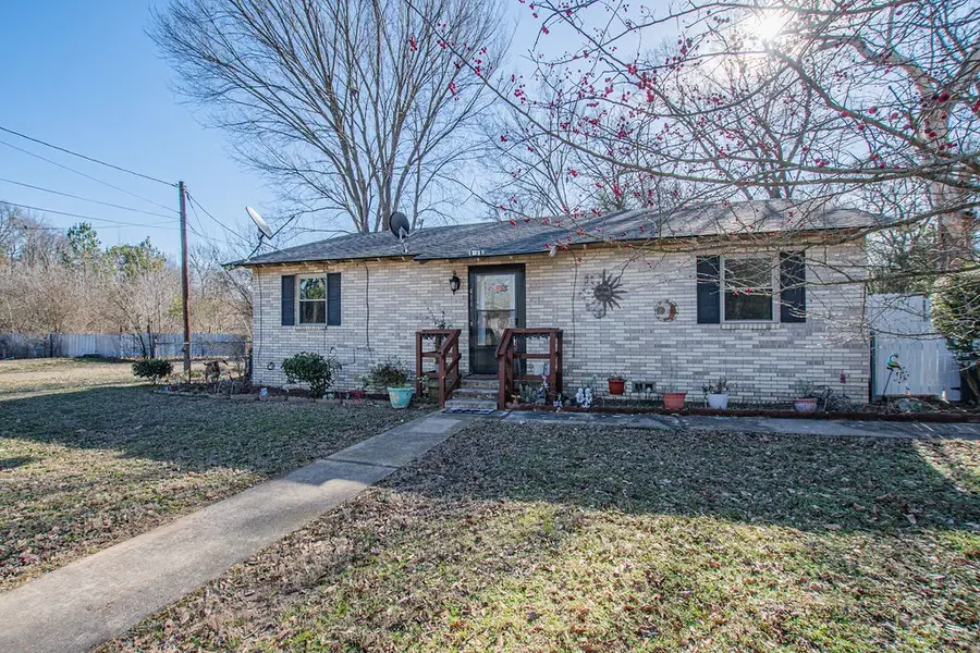 411 N Winnsboro Street, Quitman, TX 75783 - #3