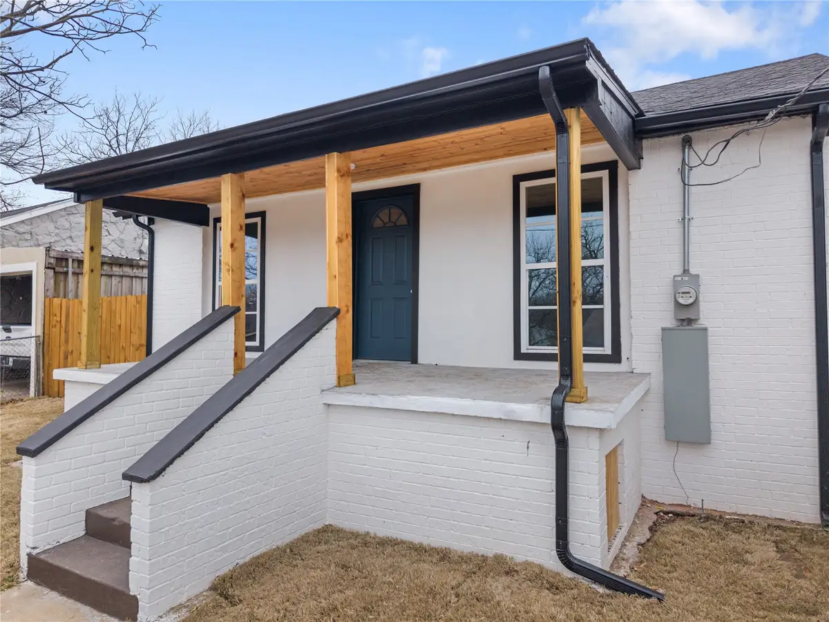 1715 Navaro Street, Dallas, TX 75208 - Image #1