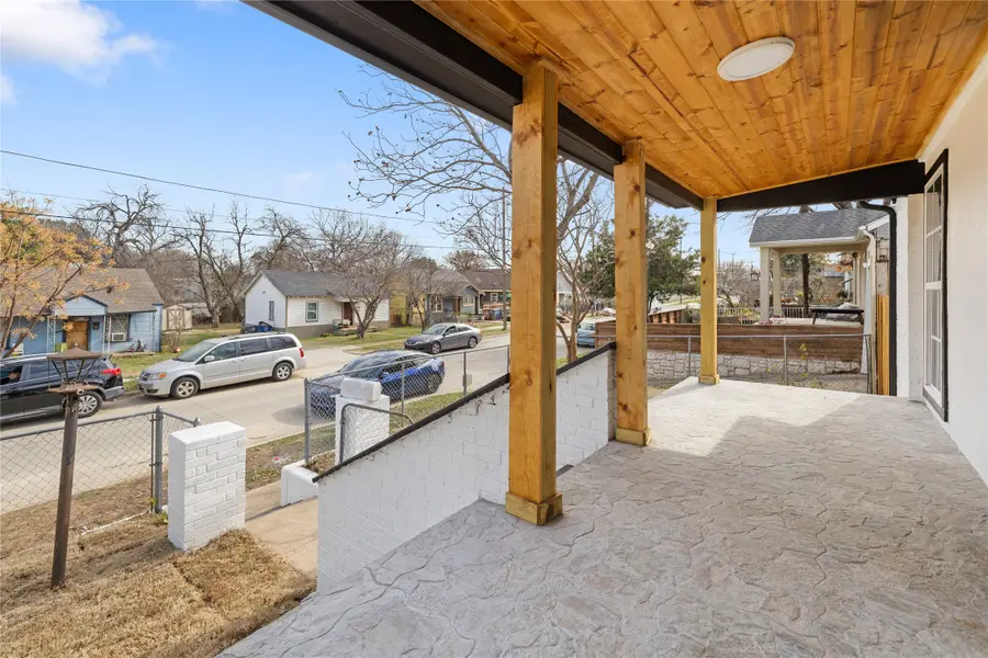 1715 Navaro Street, Dallas, TX 75208 - Image #2