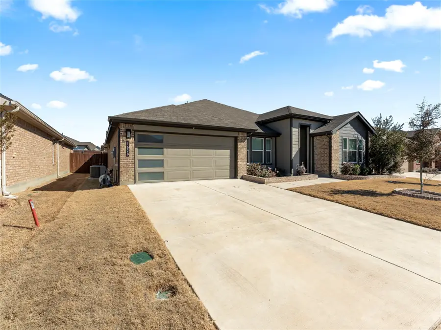 1628 Forest Park Drive, Alvarado, TX 76009 - #3