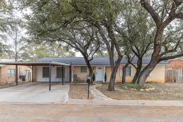 4010 6th Street, Brownwood, TX 76801