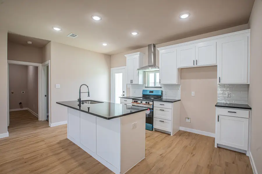 120 Brookview Drive, Bridgeport, TX 76426 - Image #3