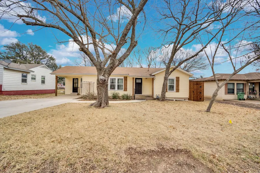 107 Sewell Avenue, Midlothian, TX 76065 - Image #2
