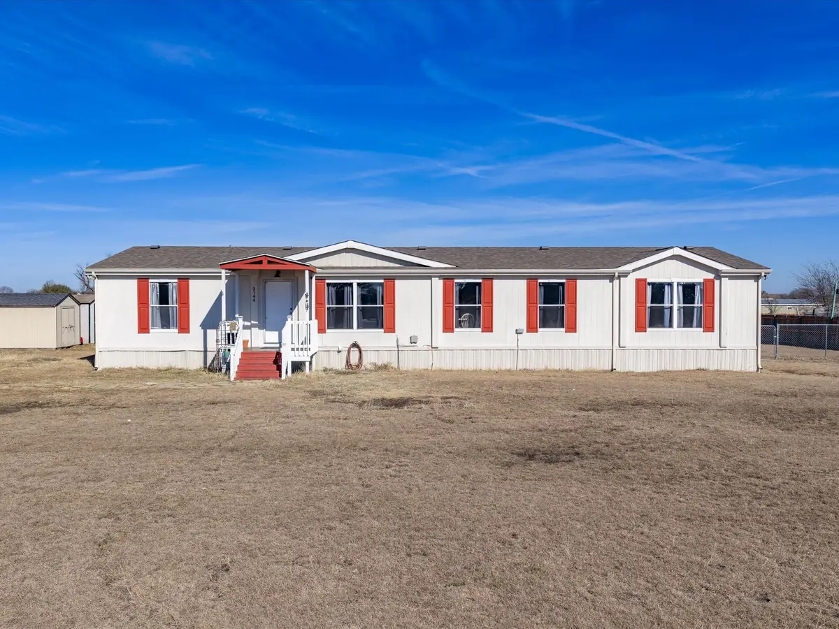 3144 Shady Creek Circle, Red Oak, TX 75154 - Image #1