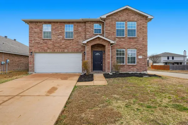 1333 Gayle Street, Burleson, TX 76028