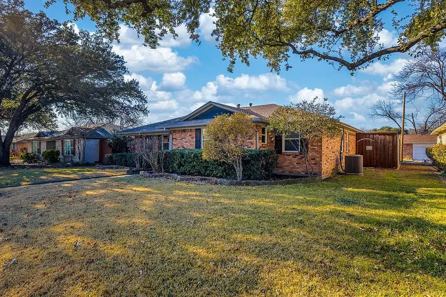 8415 Hunnicut Road, Dallas, TX 75228 - #3