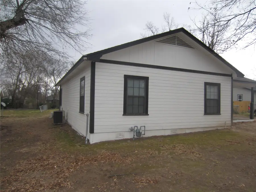 120 Goodman Street, Sulphur Springs, TX 75482 - #2