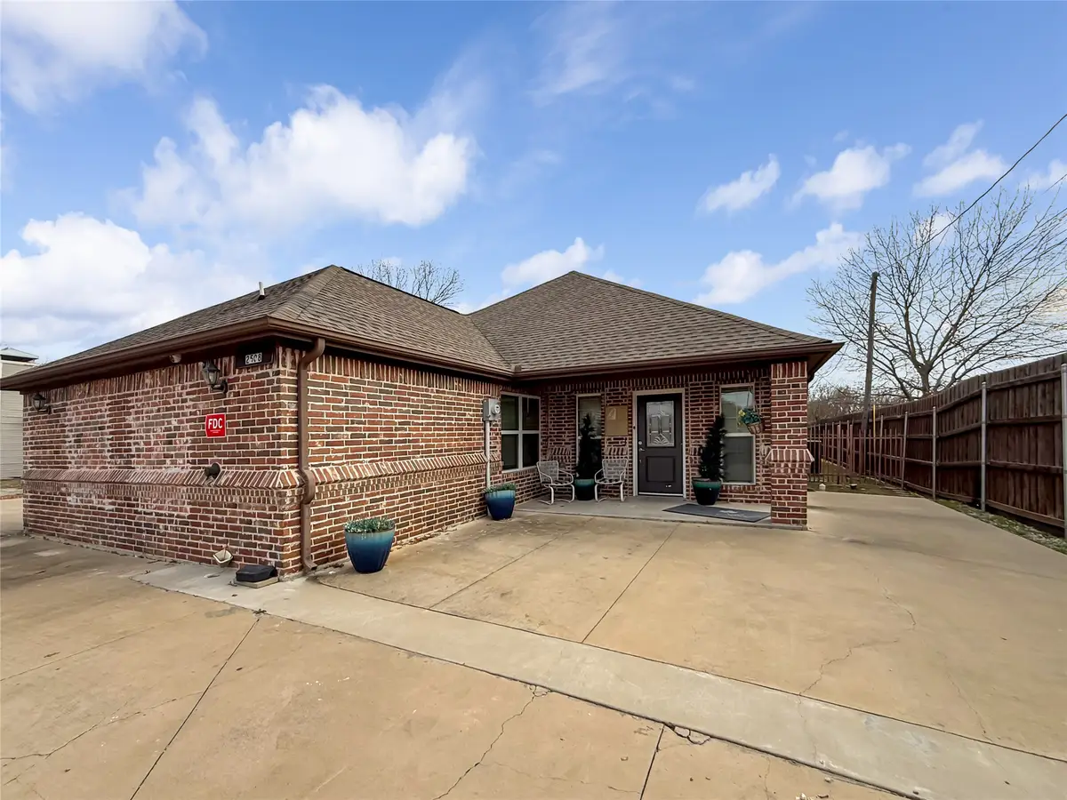 2508 W Crawford Street, Denison, TX 75020 - #1