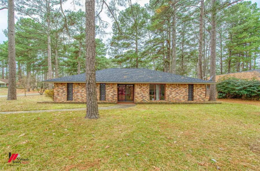 1404 N Acres Circle, Springhill, LA 71075 - #2