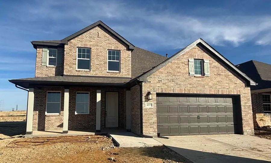 657 Tyronza Drive, Justin, TX 76247 - Image #2
