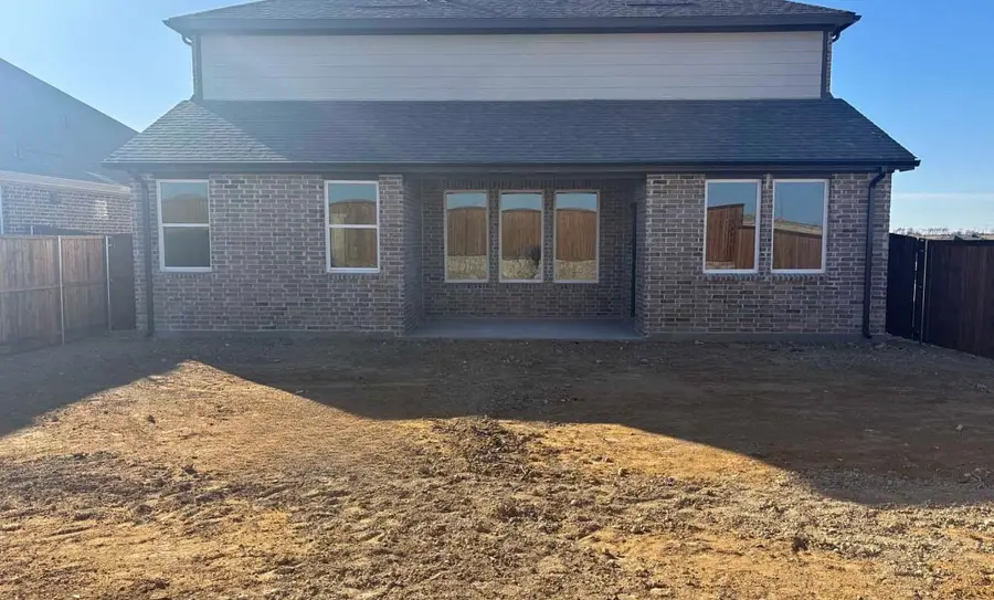 657 Tyronza Drive, Justin, TX 76247 - Image #3