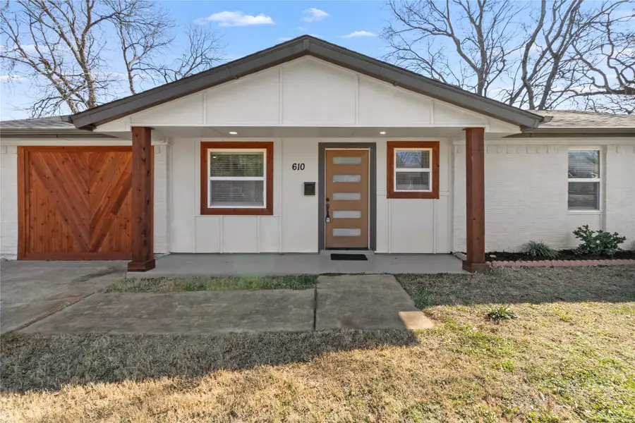 610 Stonewall Drive, Euless, TX 76039 - Image #2