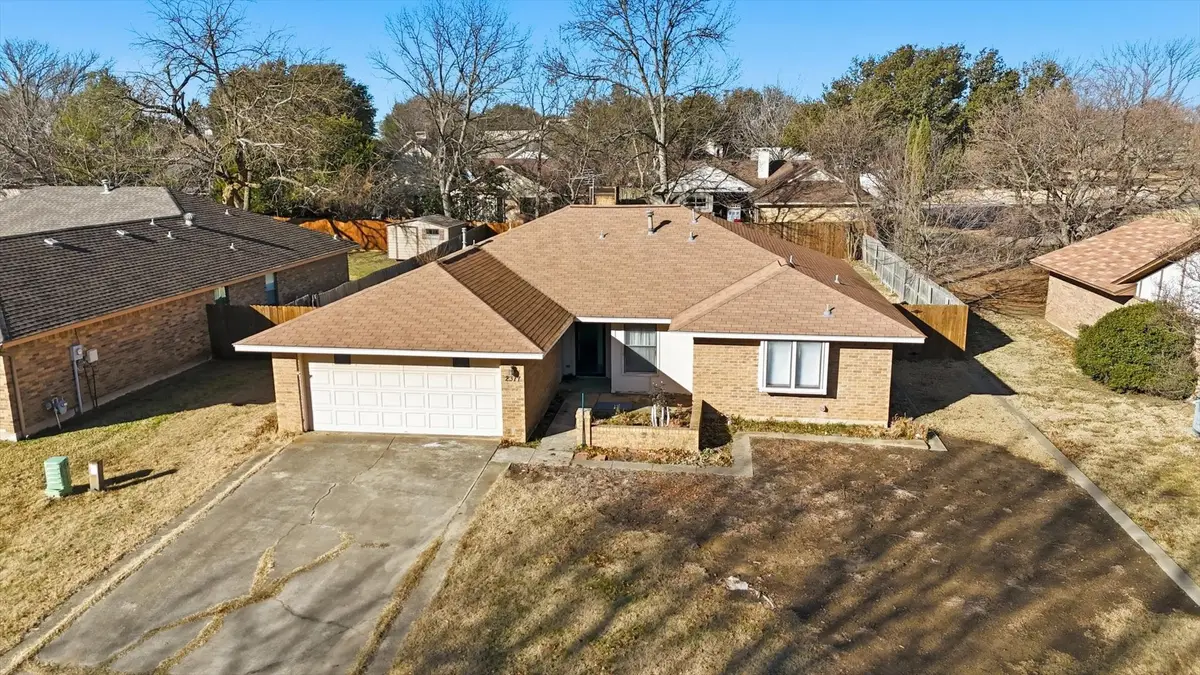 2317 N Lake Trail, Denton, TX 76201 - #1