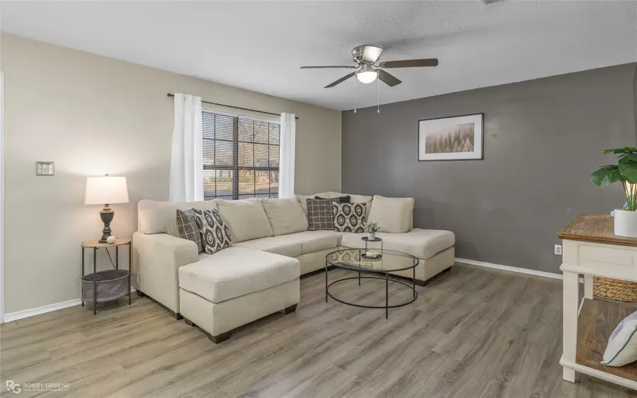 427 Cherry Oak Lane, Haughton, LA 71037 - Image #2