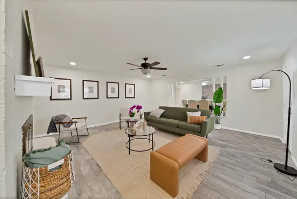 5432 Dennis Avenue, Fort Worth, TX 76114