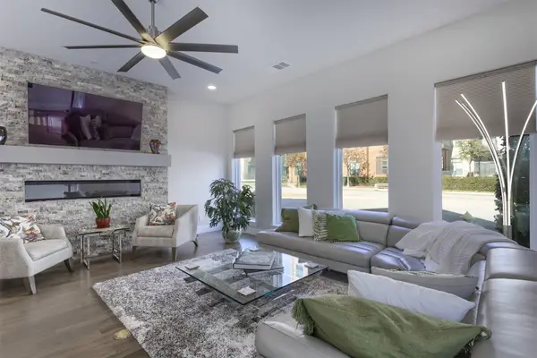 1578 E Cityline Drive, Richardson, TX 75082